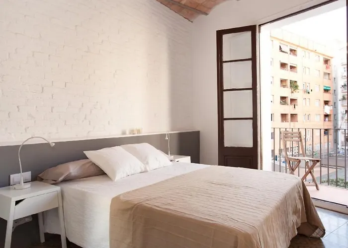 Napoles - Modernist Flat Close To Sagrada Familia