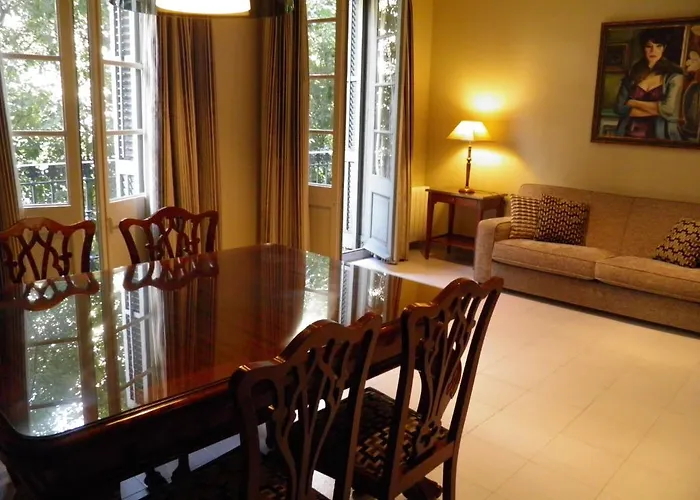 Apartaments Sant Jordi Girona 97
