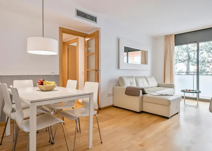 Inside Barcelona Apartments Princep