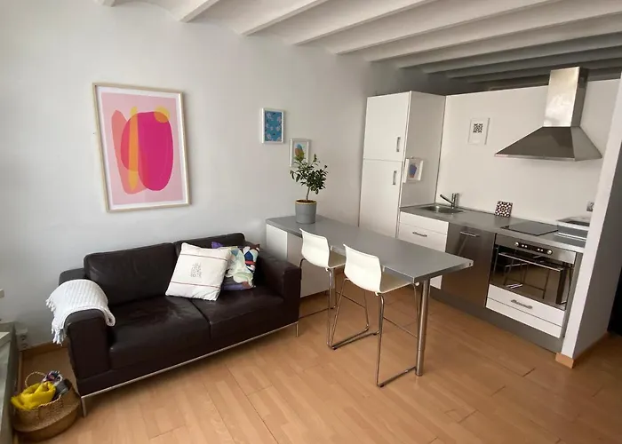 Cozy Art Studio In Poble Sec