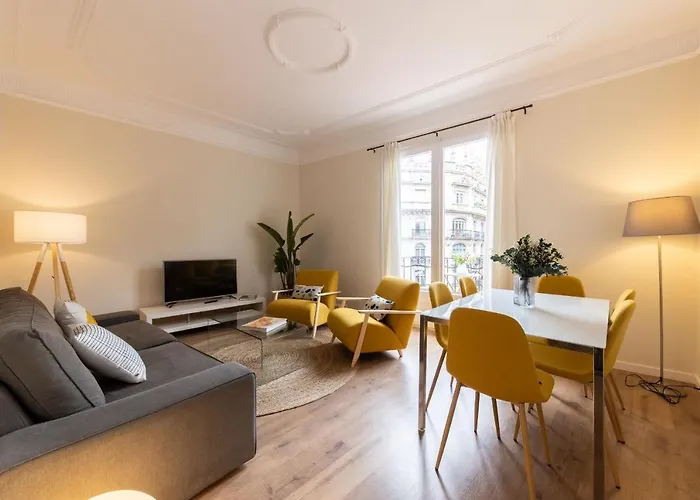 Ola Living Diagonal II Apartments