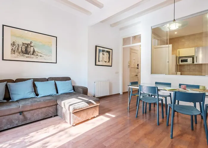Fridays Flats Charming Apartment In Clot