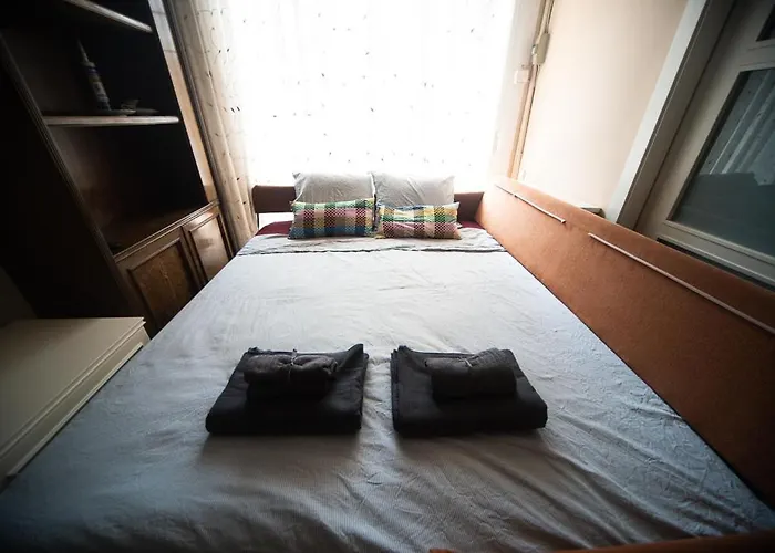 Traditional Rooms In Eixample