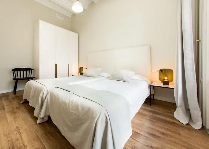 Bright And Modern 4Bedroom With Terrace In Las Ramblas P1
