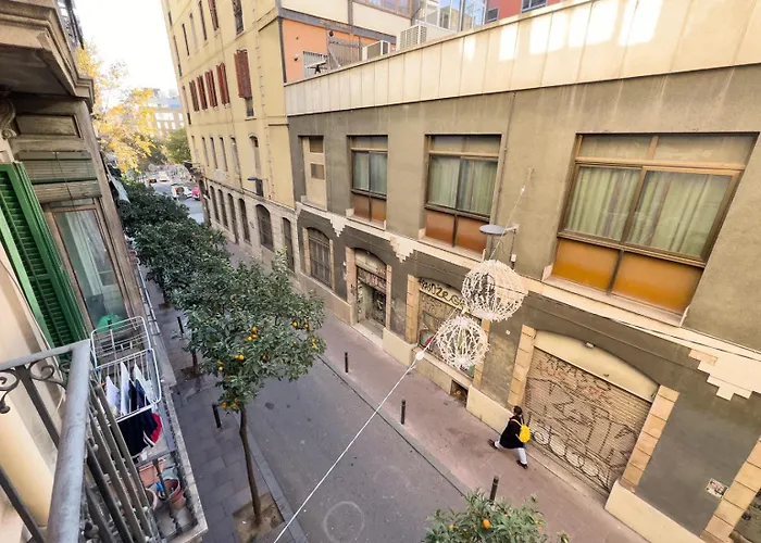 ApartEasy - Central Gracia Apartments