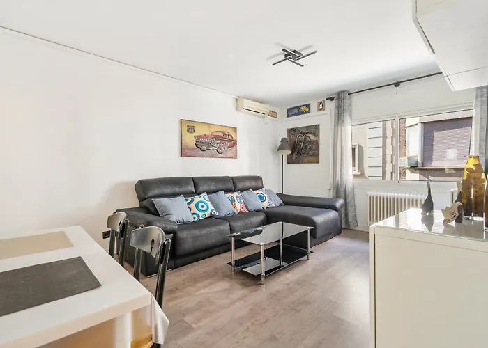 Your Home In Barcelona Office & Gym & Parking Free