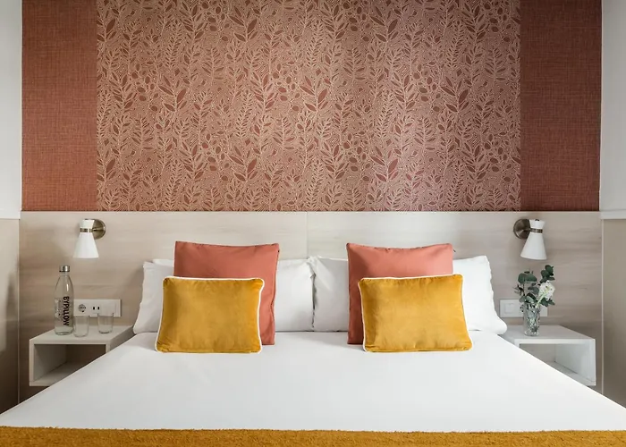 Bypillow House