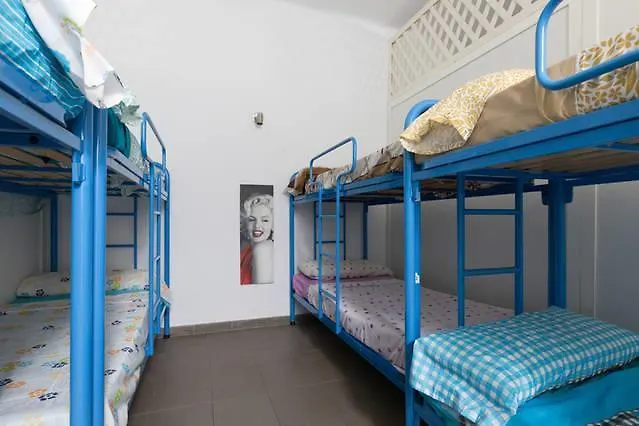 Bedcelona Gracia Hostel