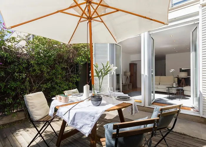 Lodging Apartments Beach House Villa Olimpica