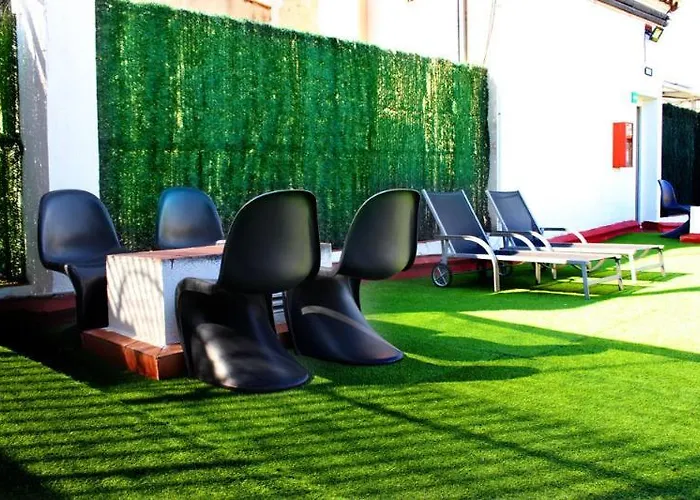 Hostal Raval Rooms