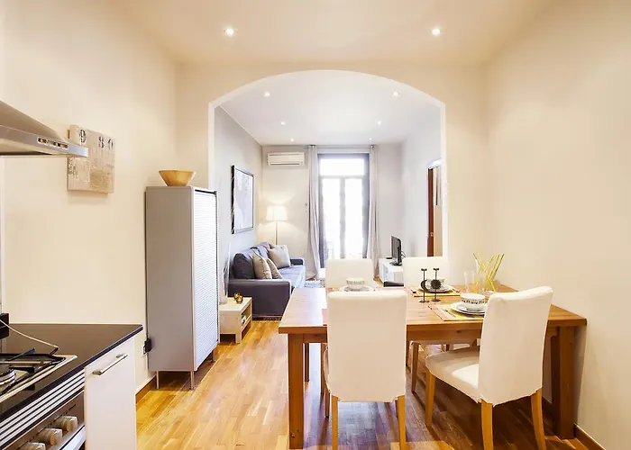 Apartments Barcelona & Home Deco Viladomat