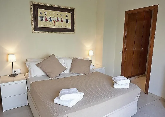 Alguera Apartments Sant Andreu