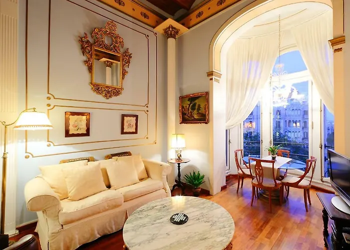 Apartment Plaza De Catalunya - Pso- De Gracia By Interhome