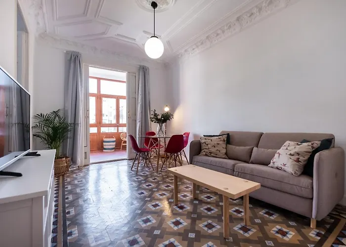 Eg21- Modernist And Elegant Apartment In Bcn City Center