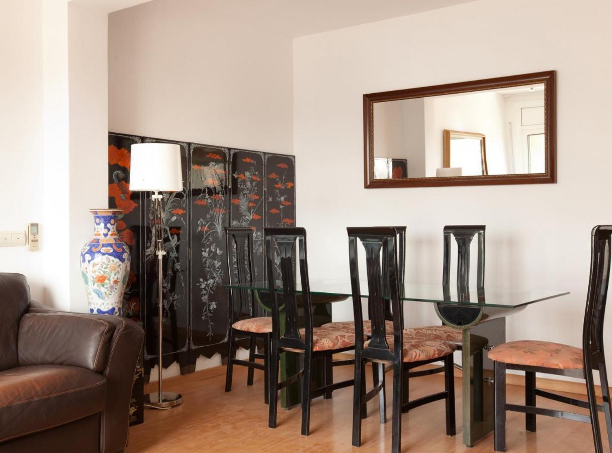 Apartment Penthouse With Terrace In Rambla Catalunya -centre Barcelona