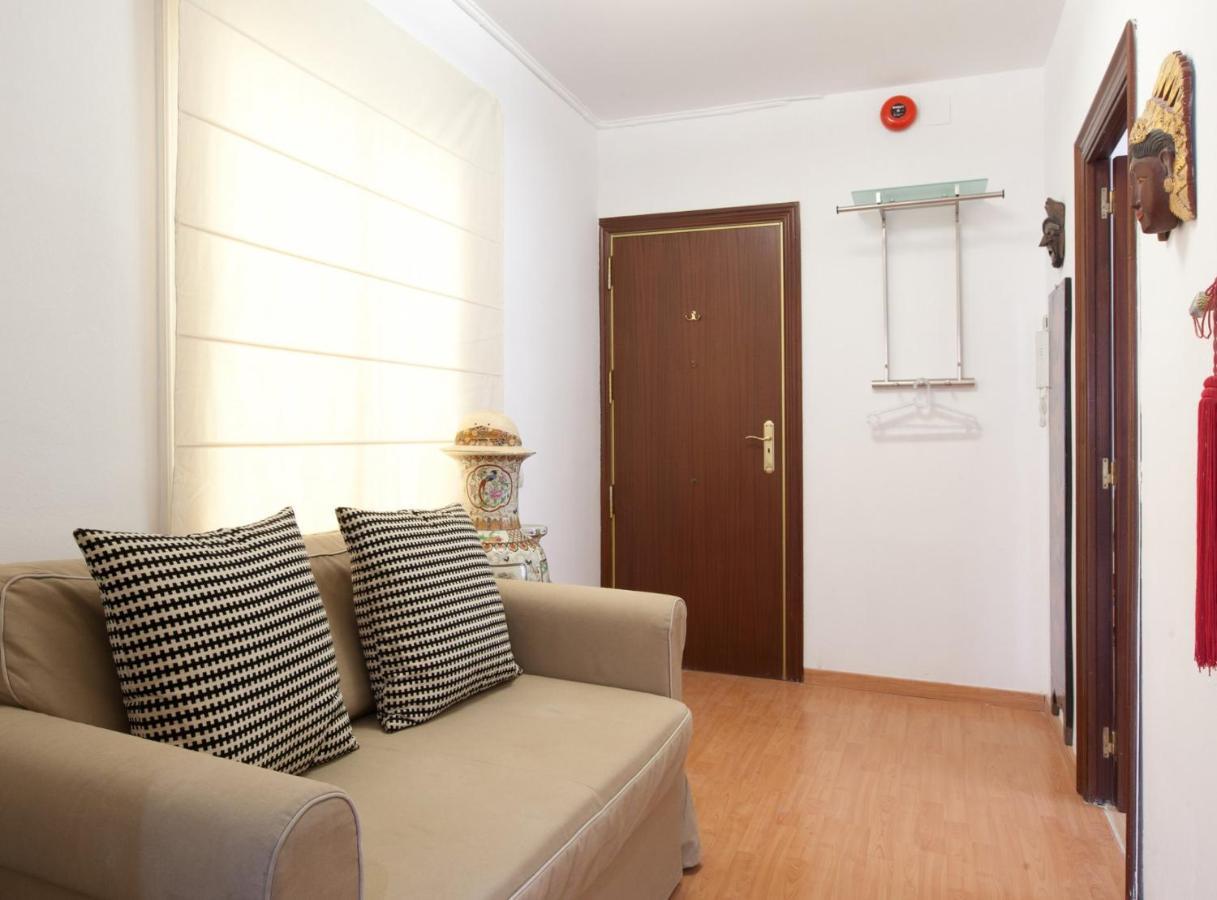 Penthouse With Terrace In Rambla Catalunya -centre Apartamento *