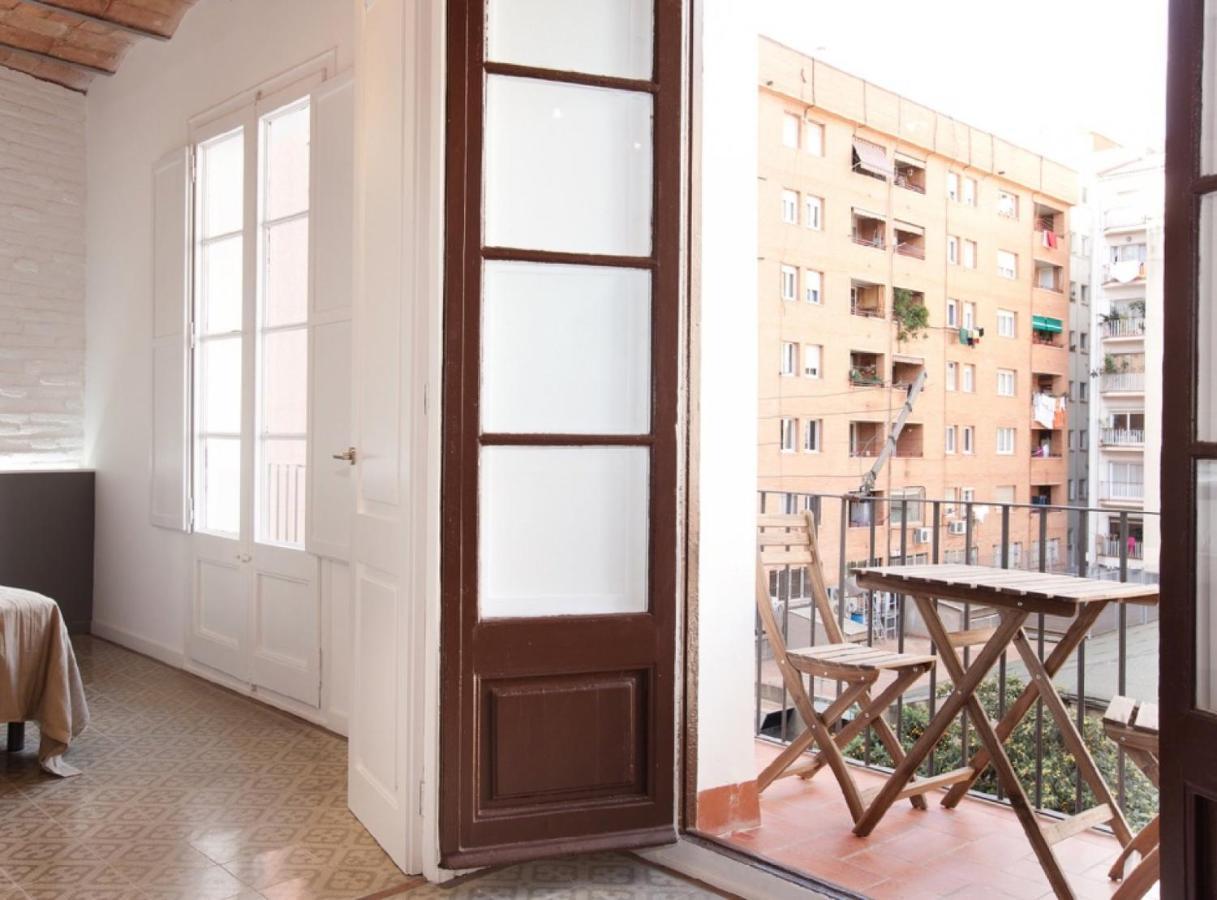 Napoles - Modernist Flat Close To Sagrada Familia * Barcelona