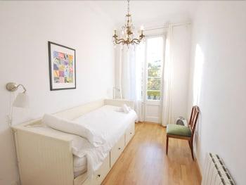 Apartamento Rocafort Sdb *