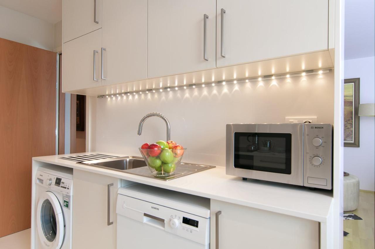 Livingstone Apartment *