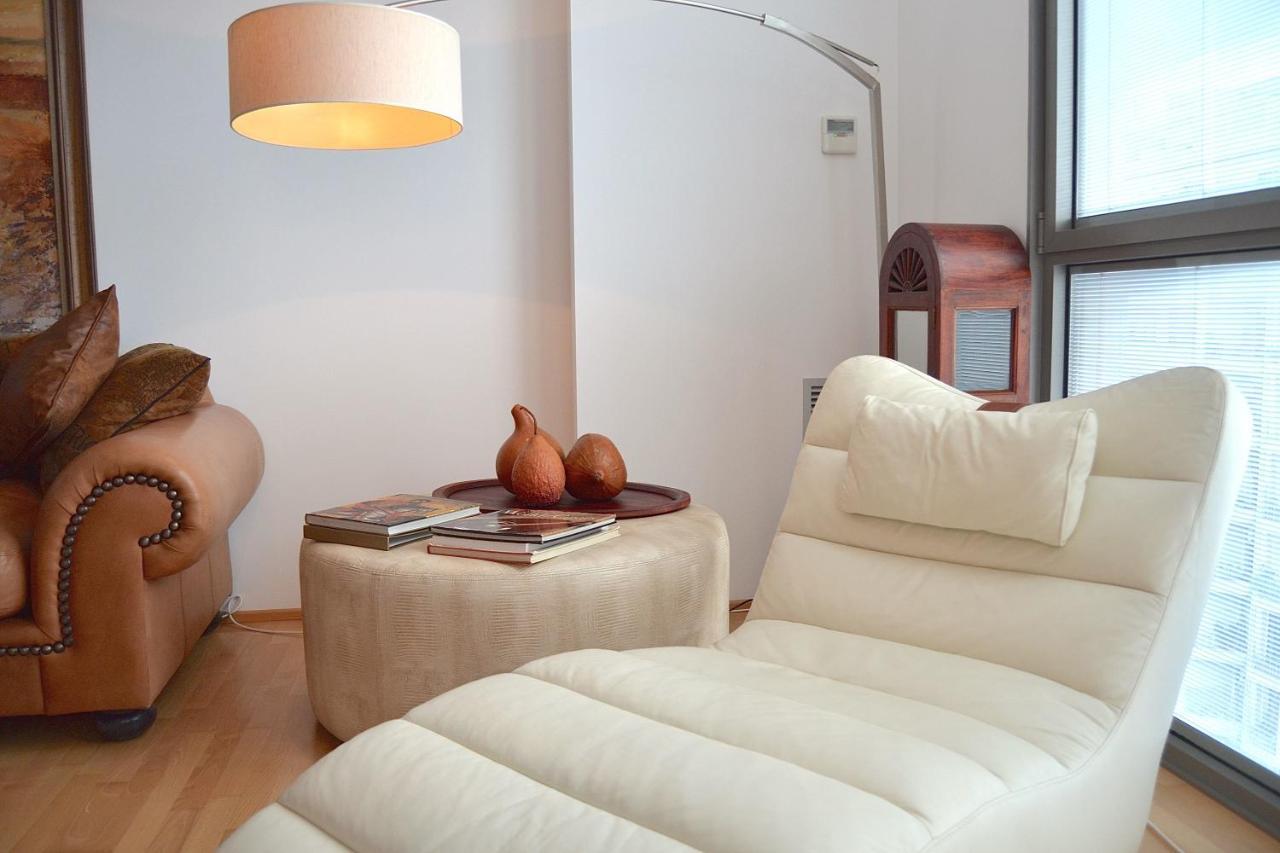 Livingstone Apartment