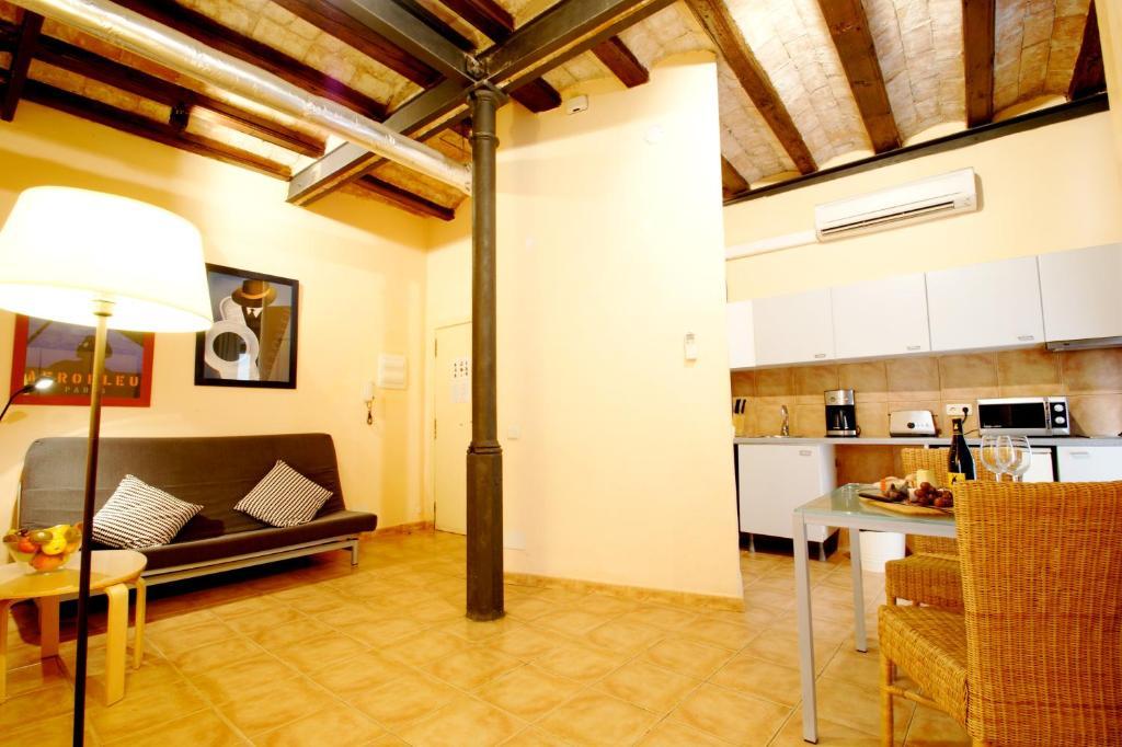 Apartment Deco Barcelona-born Apt. Barcelona