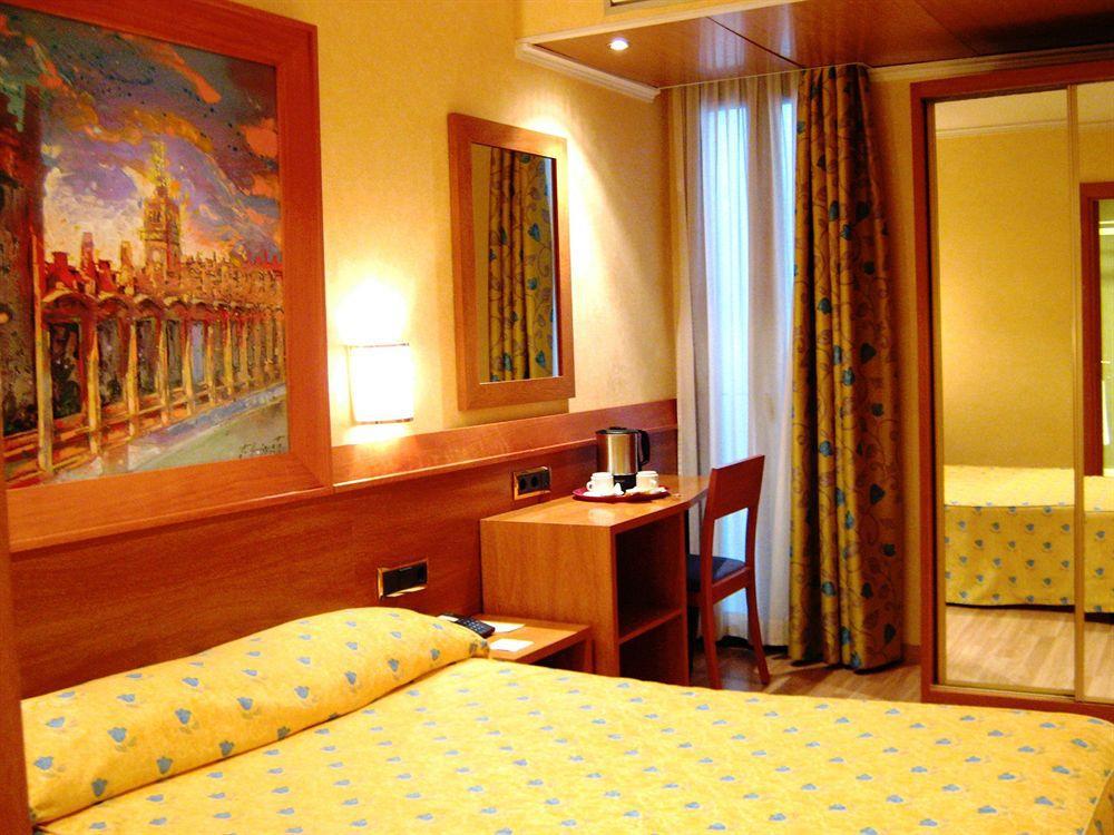 Leonardo Ramblas Hotel Barcelona
