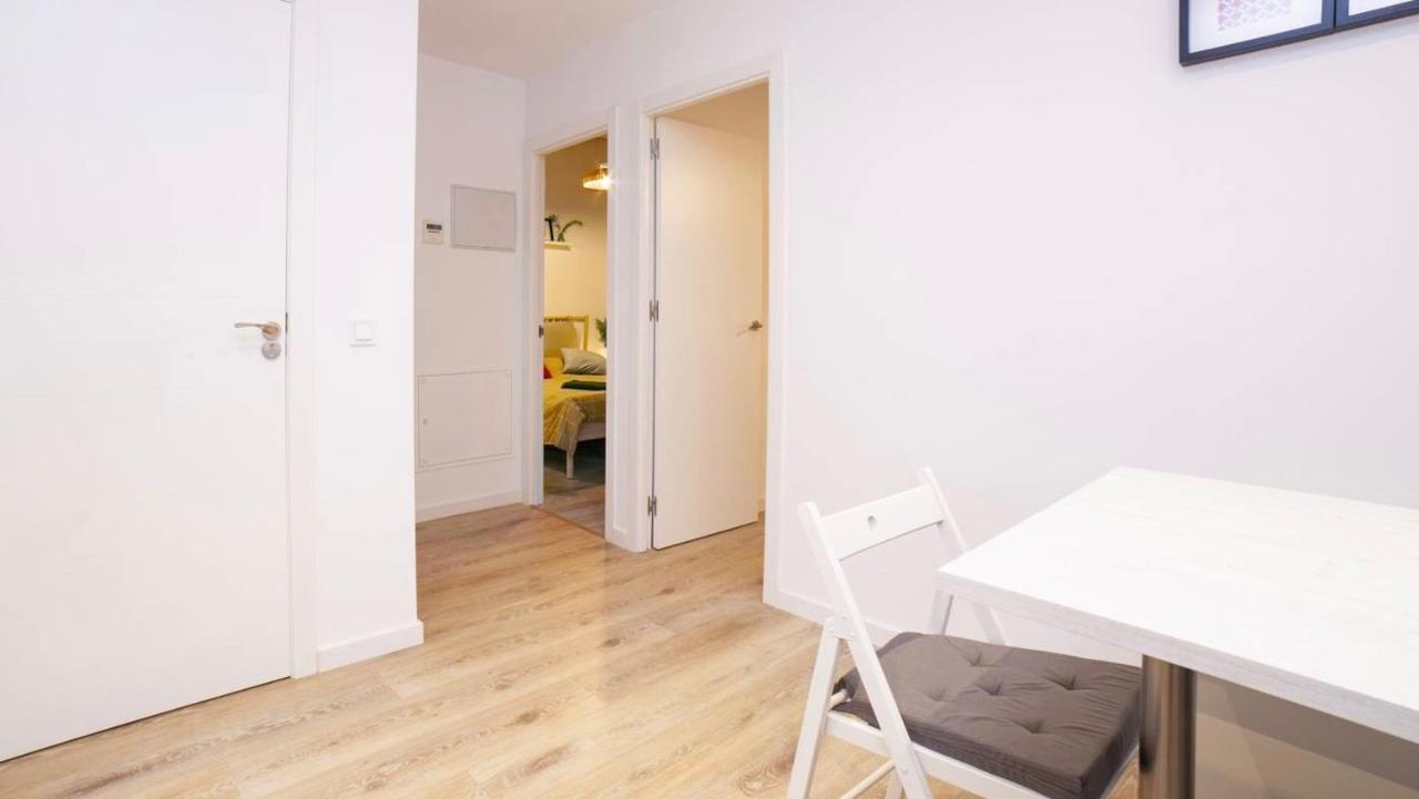 Chic Ramblas Apartamento *