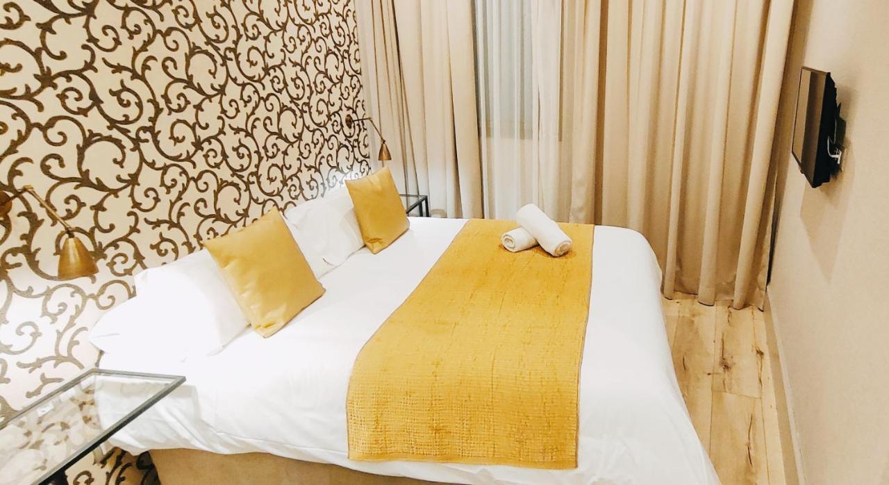 Bed and breakfast Casa Balmes 3*