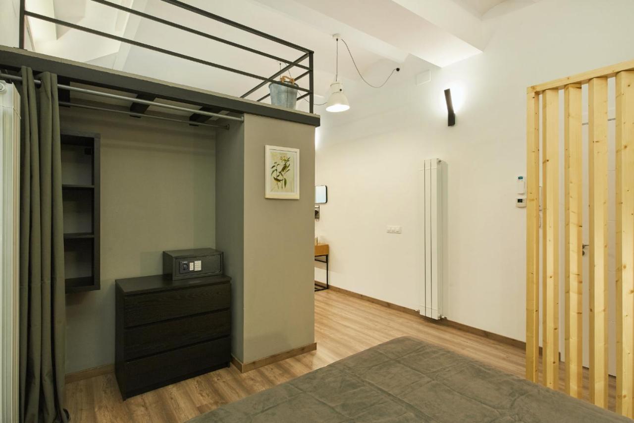 Urban District - Smart Vintage Lofts And *