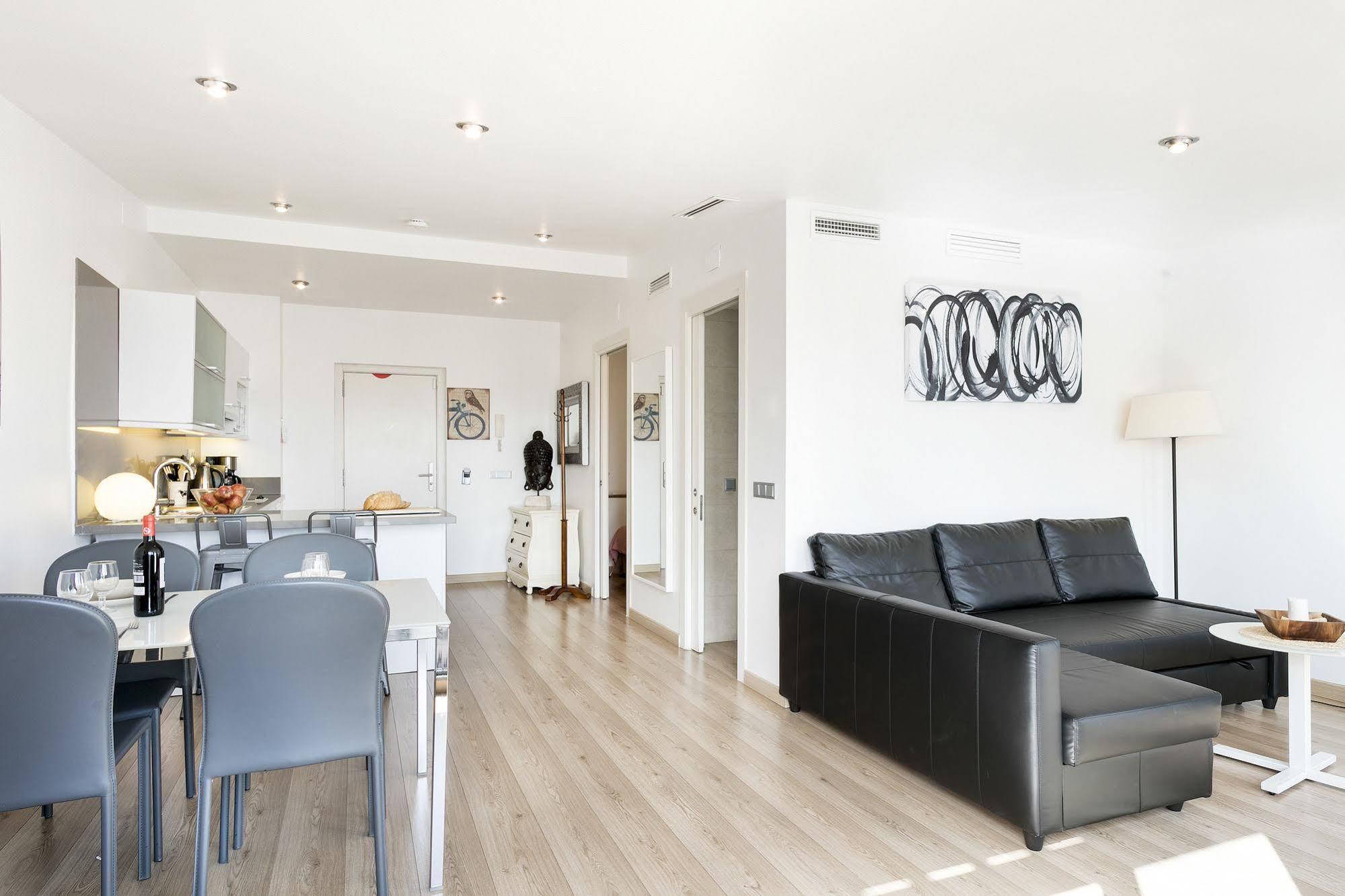 Apartment Aspasios Ramblas *