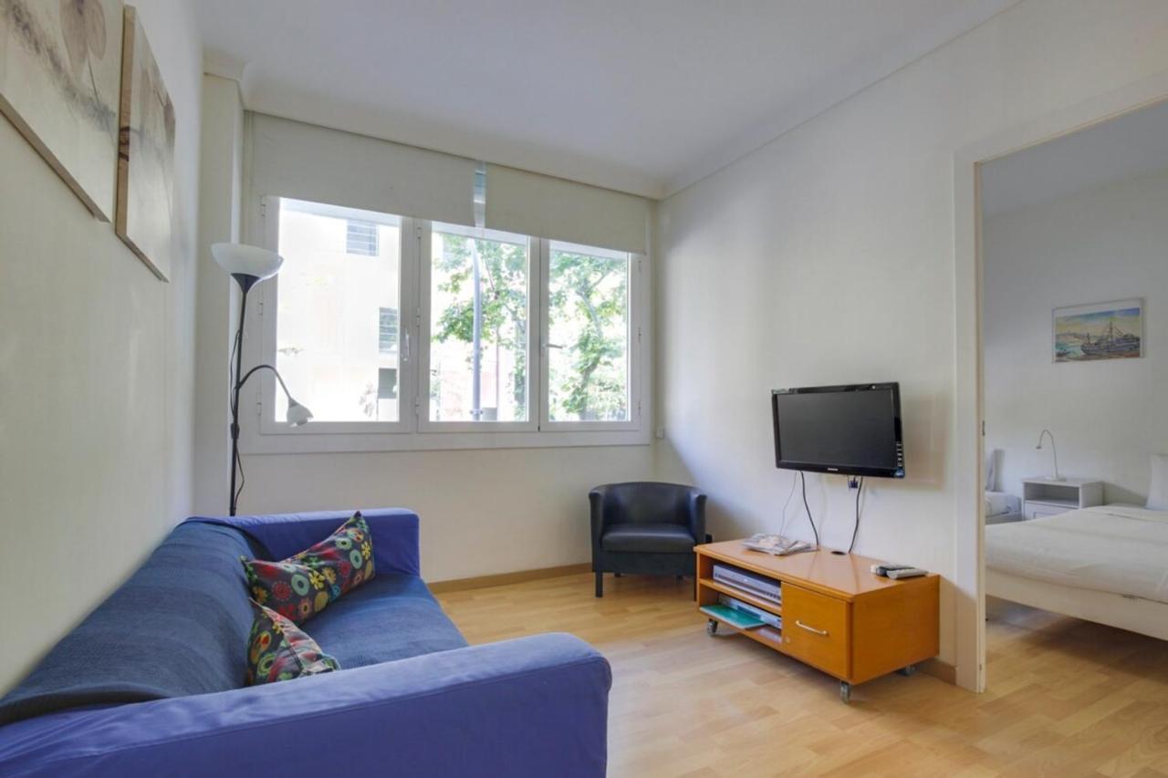 Apartment Cozy 2 Bedroom Next To Arc De Triomf