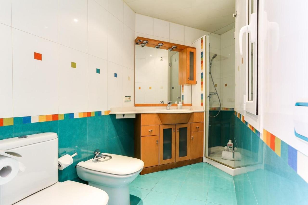 Apartment Luminous 2 Bedroom Next To Sagrada Familia *
