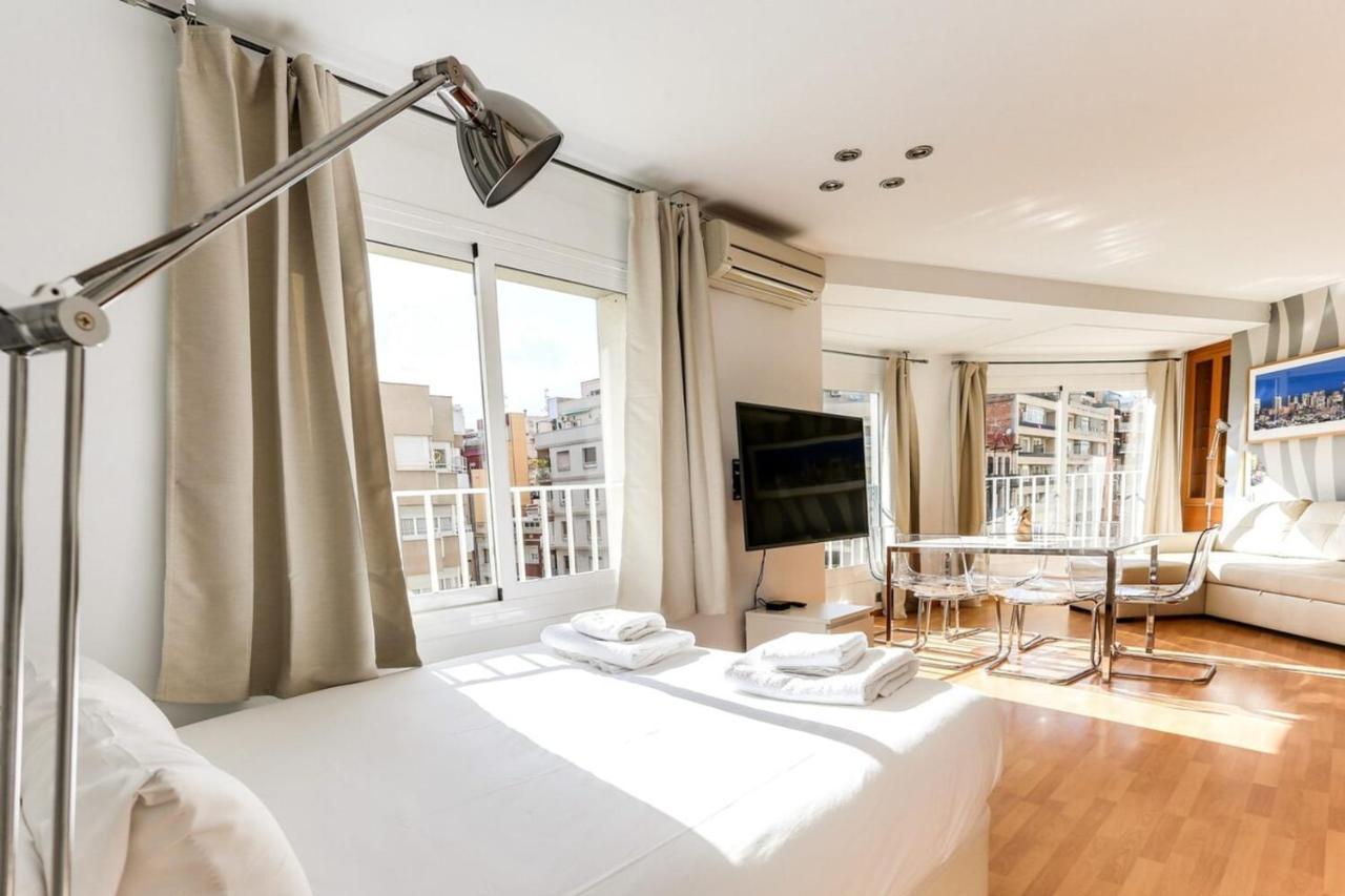 Luminous 2 Bedroom Next To Sagrada Familia *