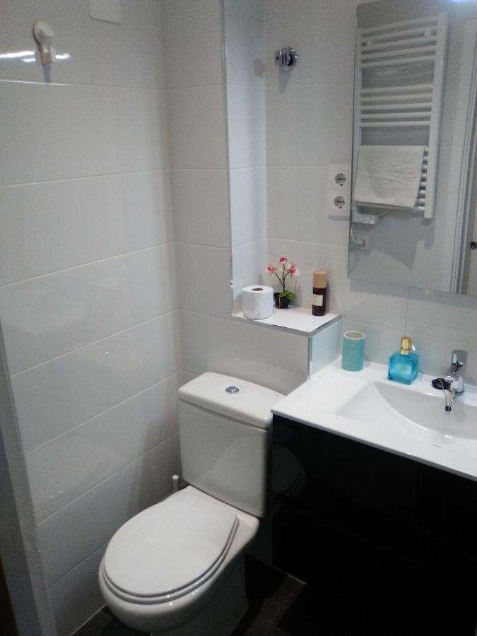 Colom Apartment *