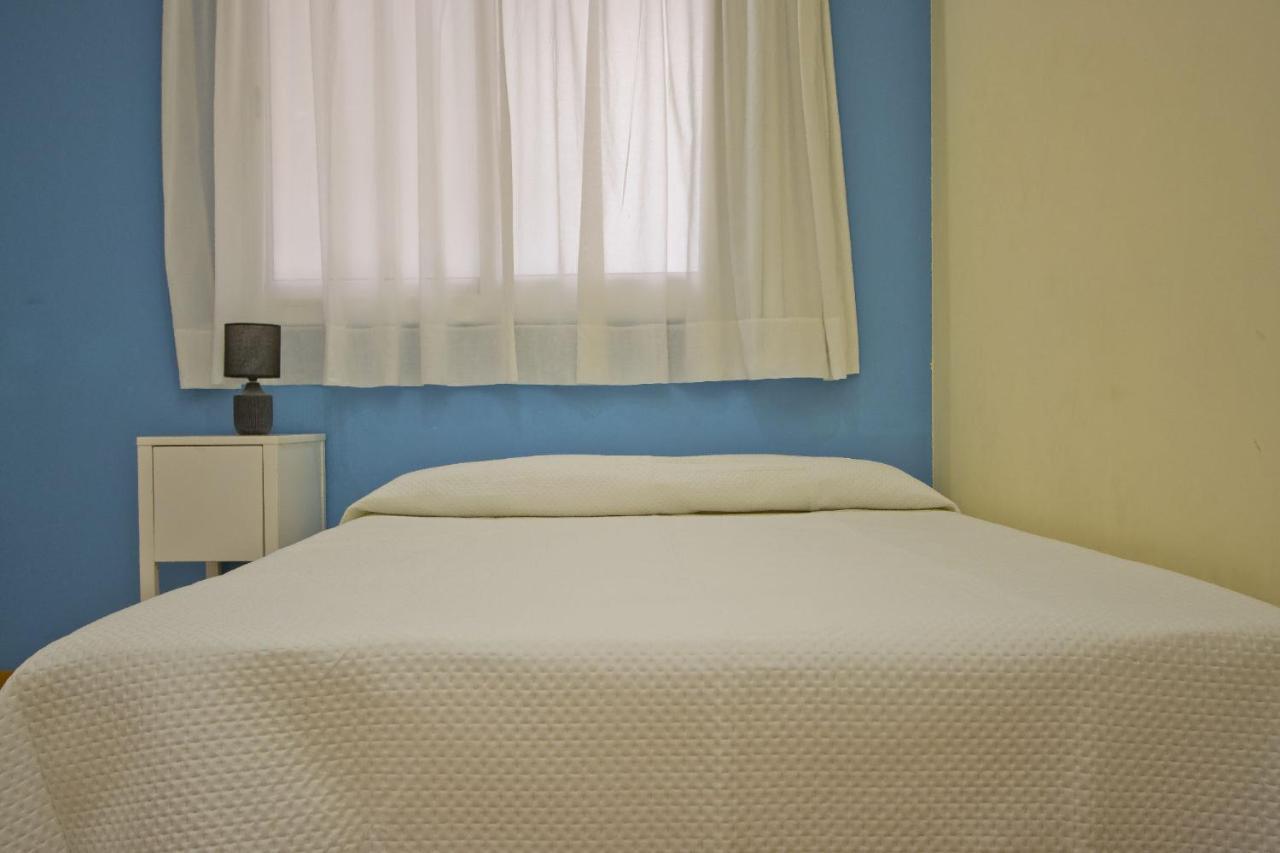 Barcelona City Apartment Apartment *