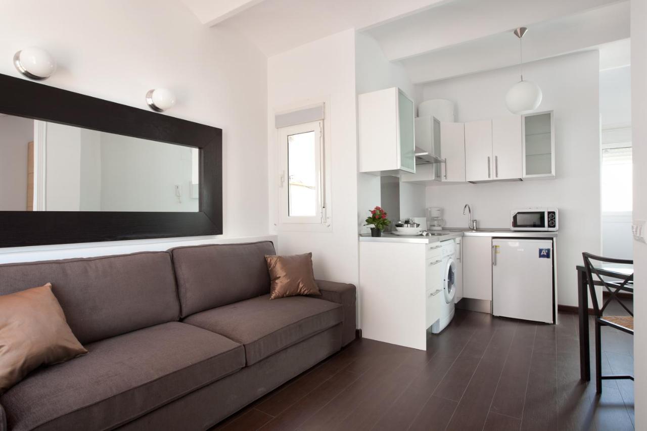 Beautiful Penthouse Next To Sagrada Familia Apartamento