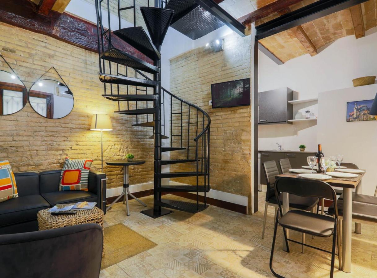 New Listing Duplex Near The Barceloneta