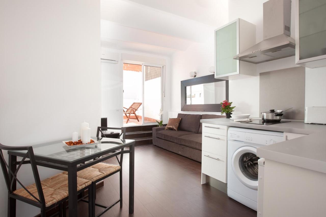 Beautiful Penthouse Next To Sagrada Familia Apartamento
