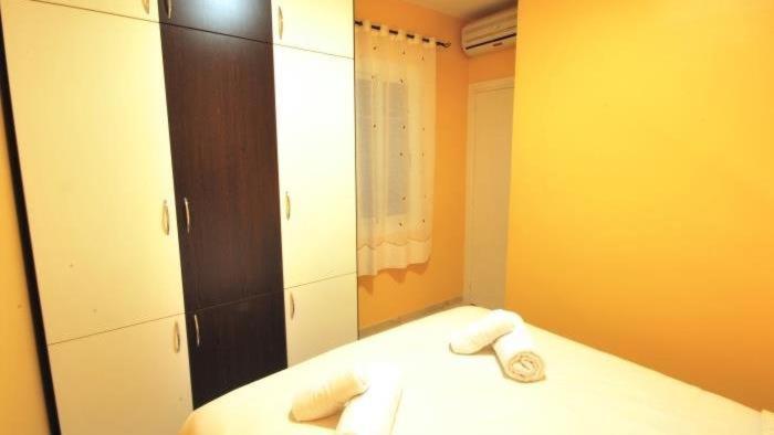 Apartamento Homenfun Paralelo Barcelona