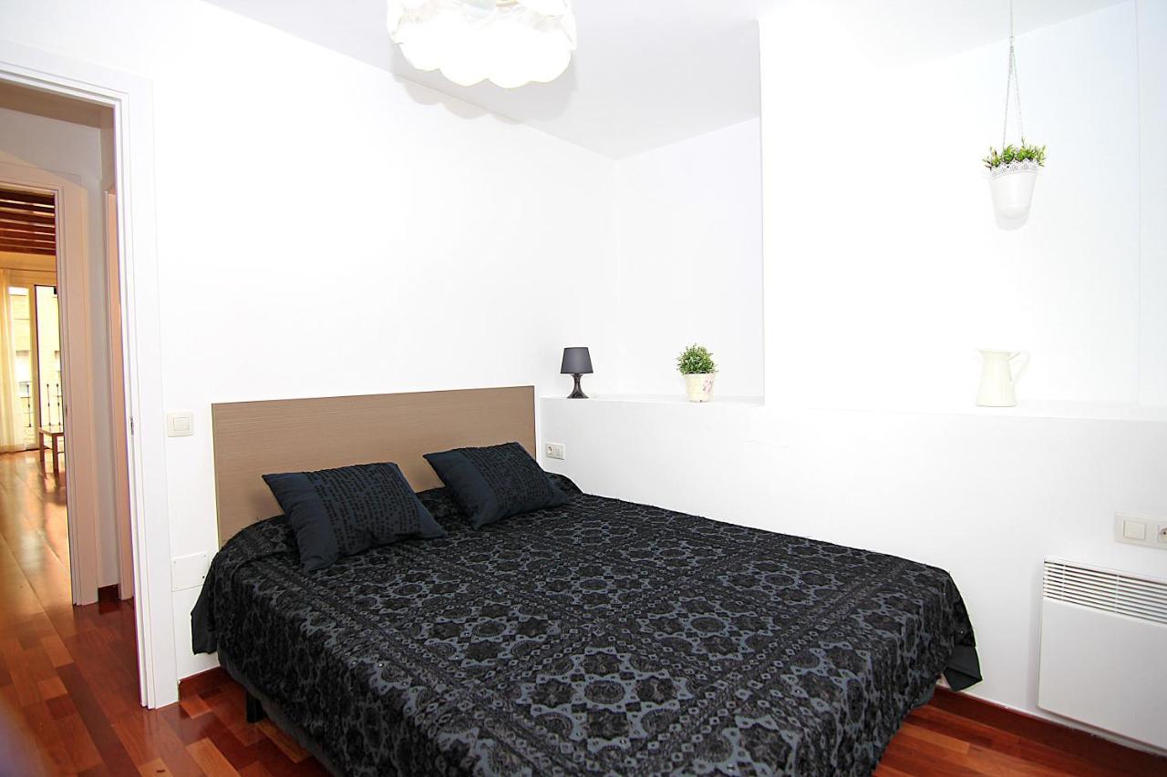 Muntanya - With Private Balcony Sagrada Familia Apartamento *