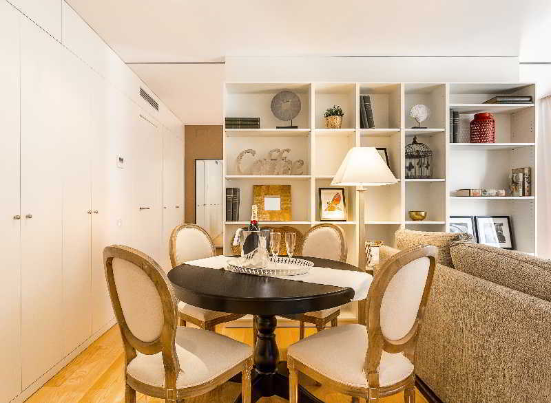 Urban District - Rambla & Pool Apartamento