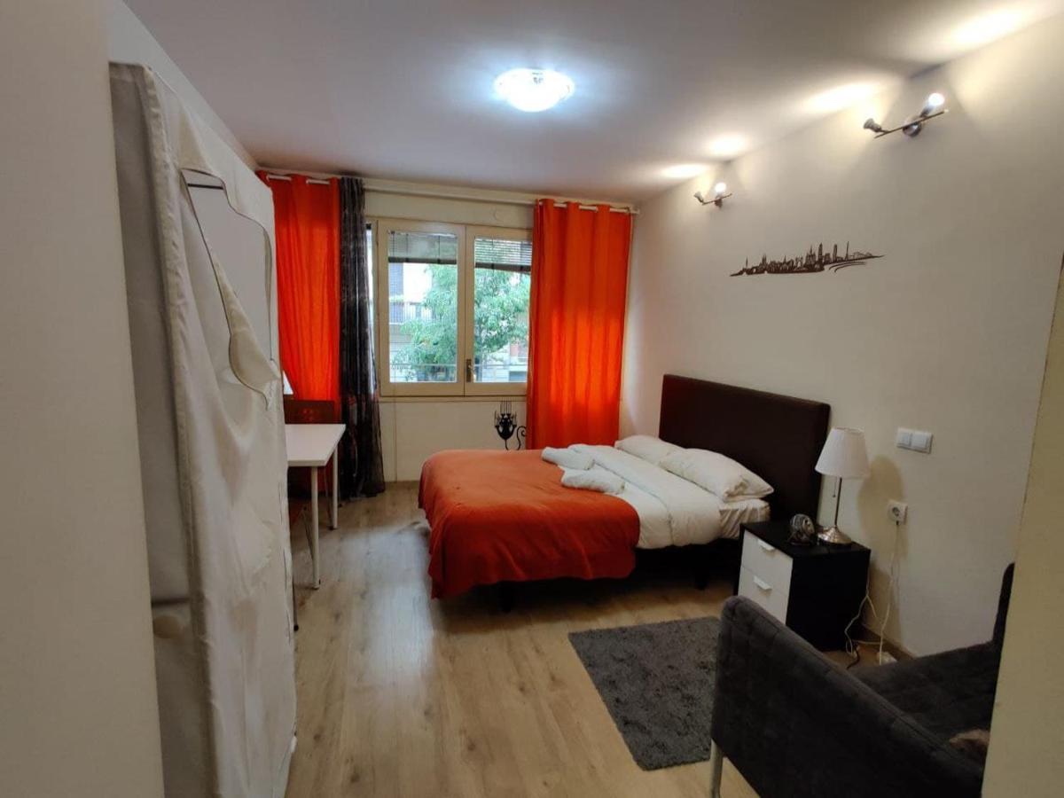 Bruc Hostal *