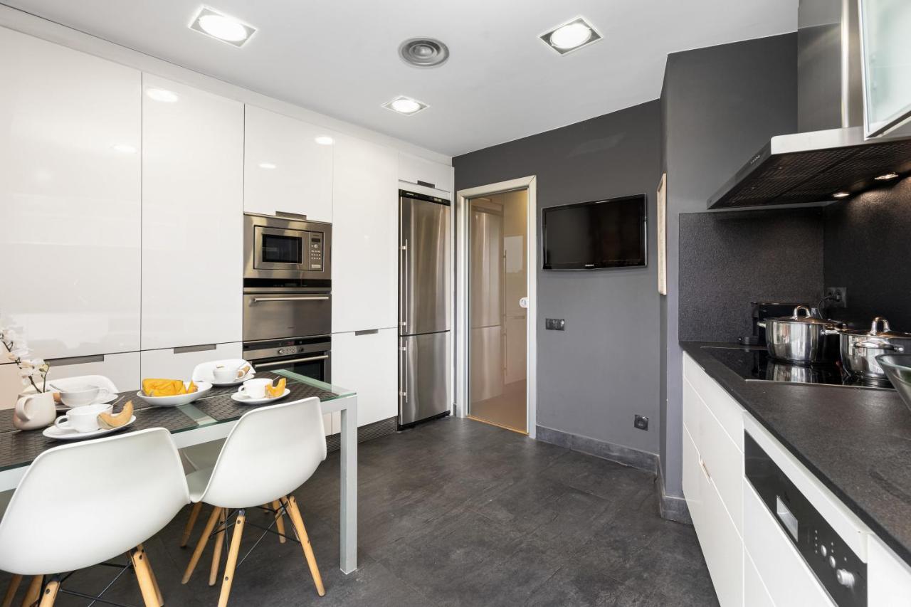 Apartment Lodging Beach Penthouse Near Center With Pool Barcelona