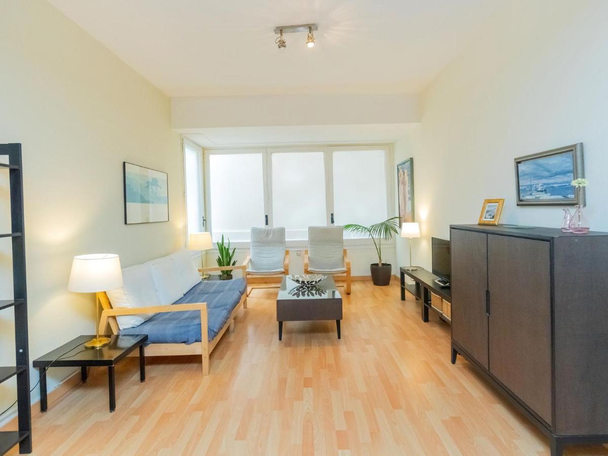 Eixample Dret Corsega Roger Lluria By Interhome Apartamento