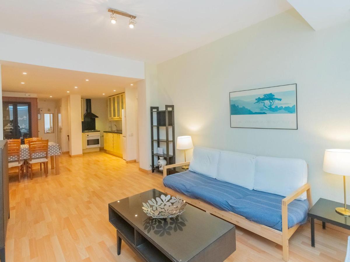 Eixample Dret Corsega Roger Lluria By Interhome *