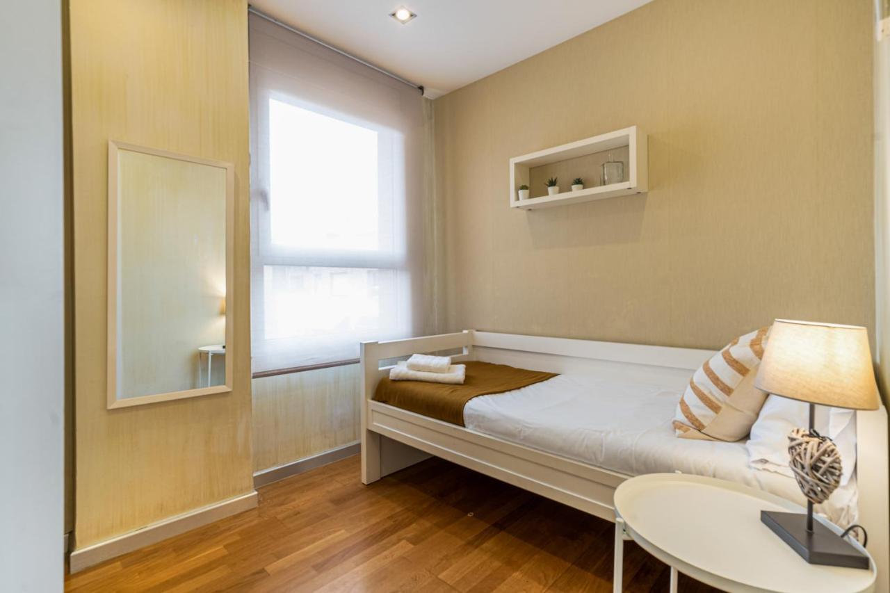 Lodging Beach Penthouse Near Center With Pool Apartment Barcelona