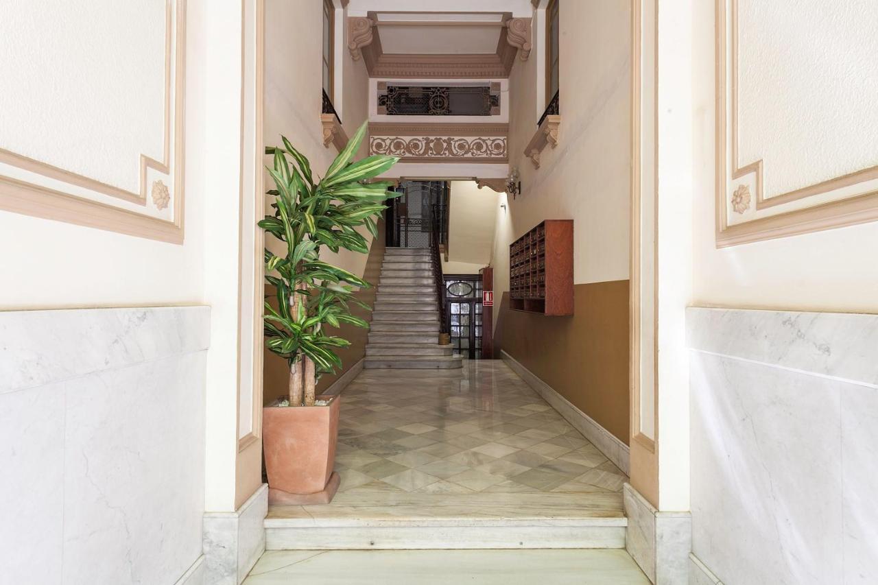 Apartamento U-nique Napols Ii Barcelona
