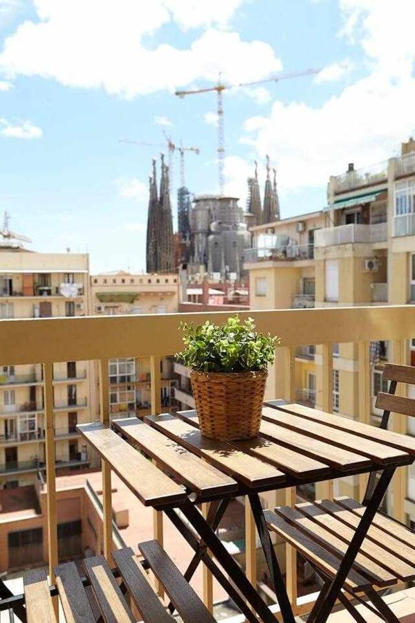 Apartamento Sagrada Familia Views Nos Preocupa Su Seguridad