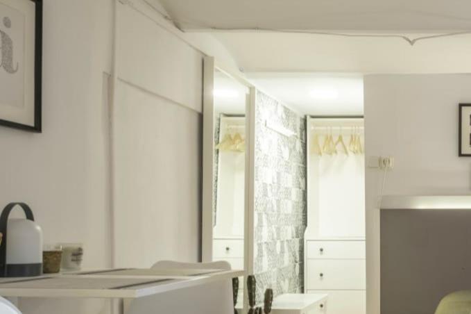 New Renovated Cozy Centric Apartamento