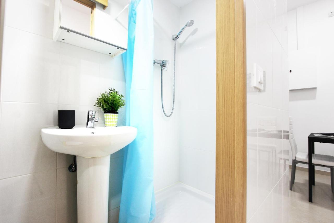 Two Bedroom Sant Antoni * Barcelona